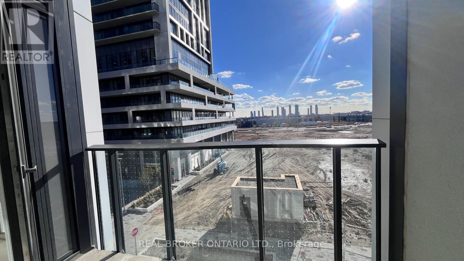 307 - 27 Korda Gate, Vaughan, Ontario  L4K 2M9 - Photo 23 - N12614228