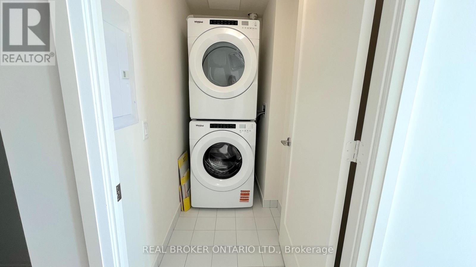 307 - 27 Korda Gate, Vaughan, Ontario  L4K 2M9 - Photo 27 - N12614228