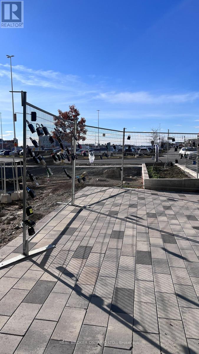 307 - 27 Korda Gate, Vaughan, Ontario  L4K 2M9 - Photo 28 - N12614228