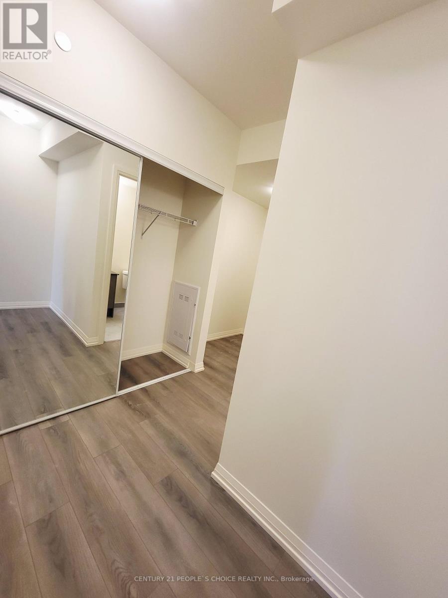 309 - 27 Korda Gate, Vaughan, Ontario  L4K 0P6 - Photo 6 - N12614244