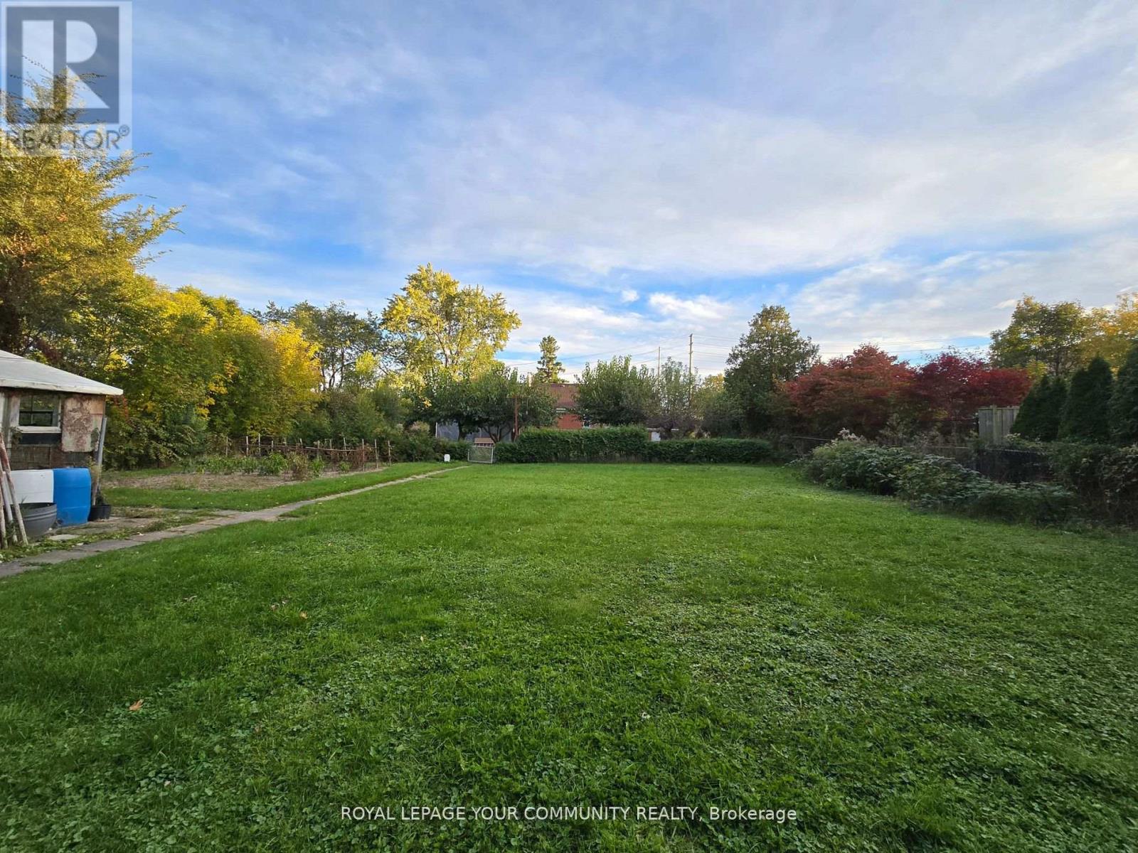 100 Langstaff Road, Richmond Hill, Ontario  L4C 6N3 - Photo 9 - N12614250