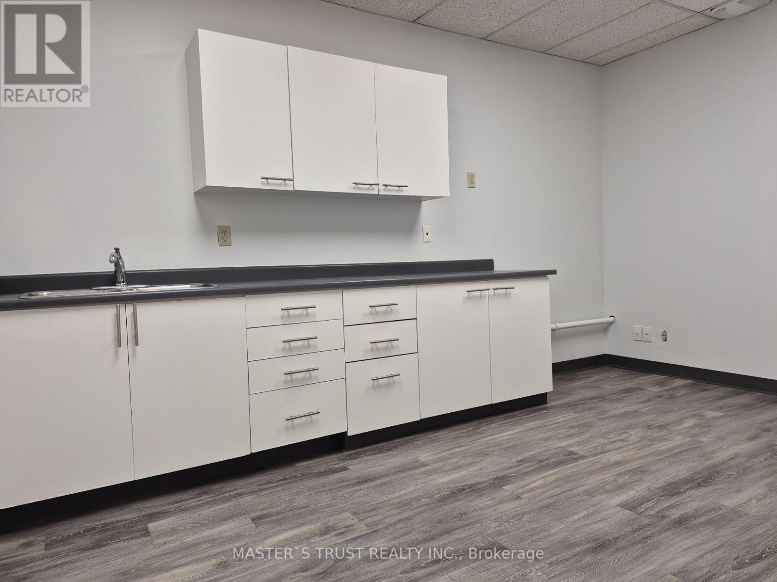 5&6 - 361 Steelcase Road W, Markham, Ontario L3R 3V8 - Photo 10 - N12614254