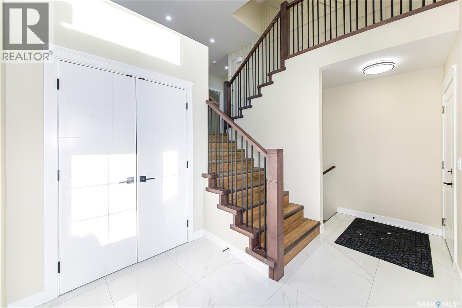 355 Sharma Lane, Saskatoon, Saskatchewan  S7W 1K9 - Photo 4 - SK025428