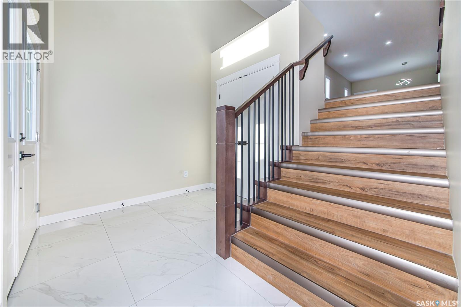 355 Sharma Lane, Saskatoon, Saskatchewan  S7W 1K9 - Photo 6 - SK025428