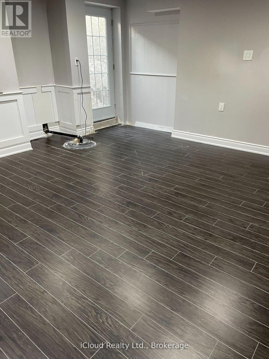 5 Trentonian Street, Brampton, Ontario  L6R 3W2 - Photo 8 - W12614220