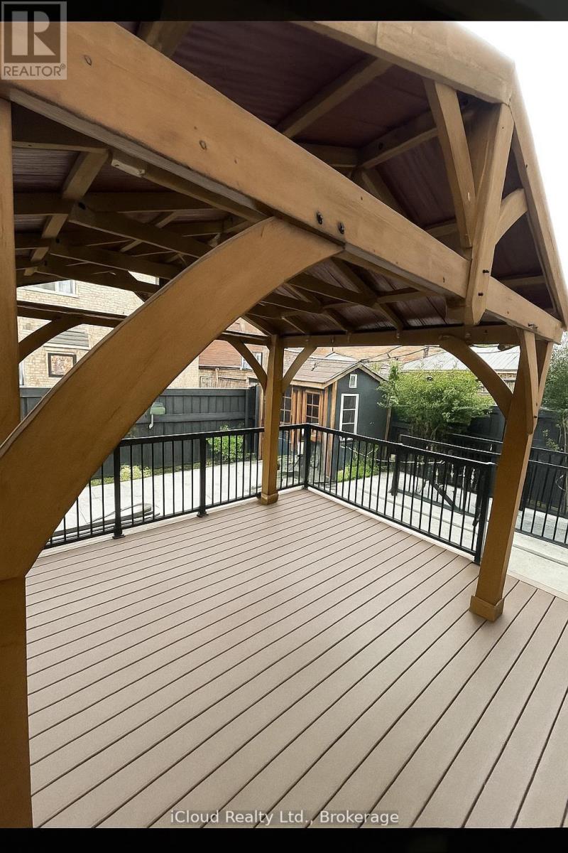 5 Trentonian Street, Brampton, Ontario  L6R 3W2 - Photo 9 - W12614220