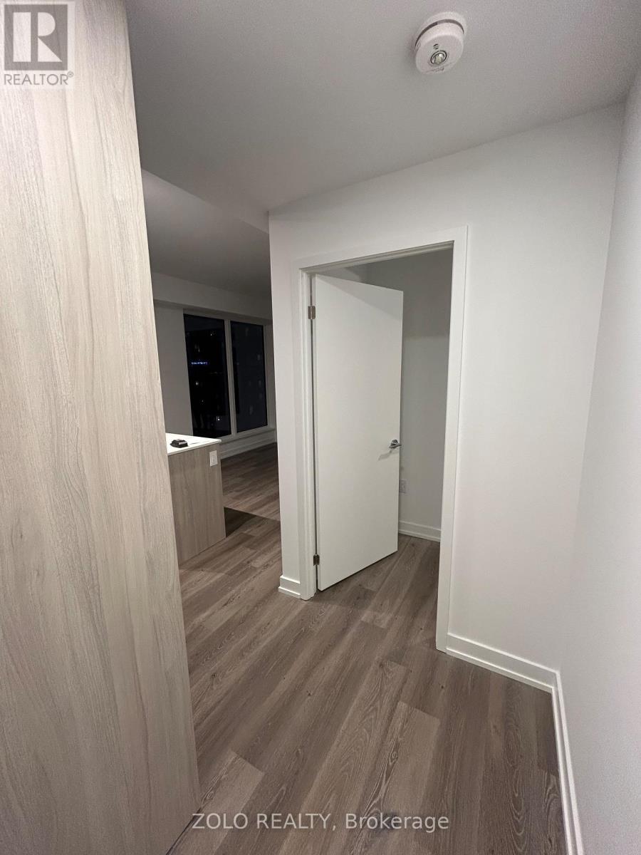 2408 - 395 Square One Drive, Mississauga, Ontario L5B 0P6 - Photo 19 - W12614256