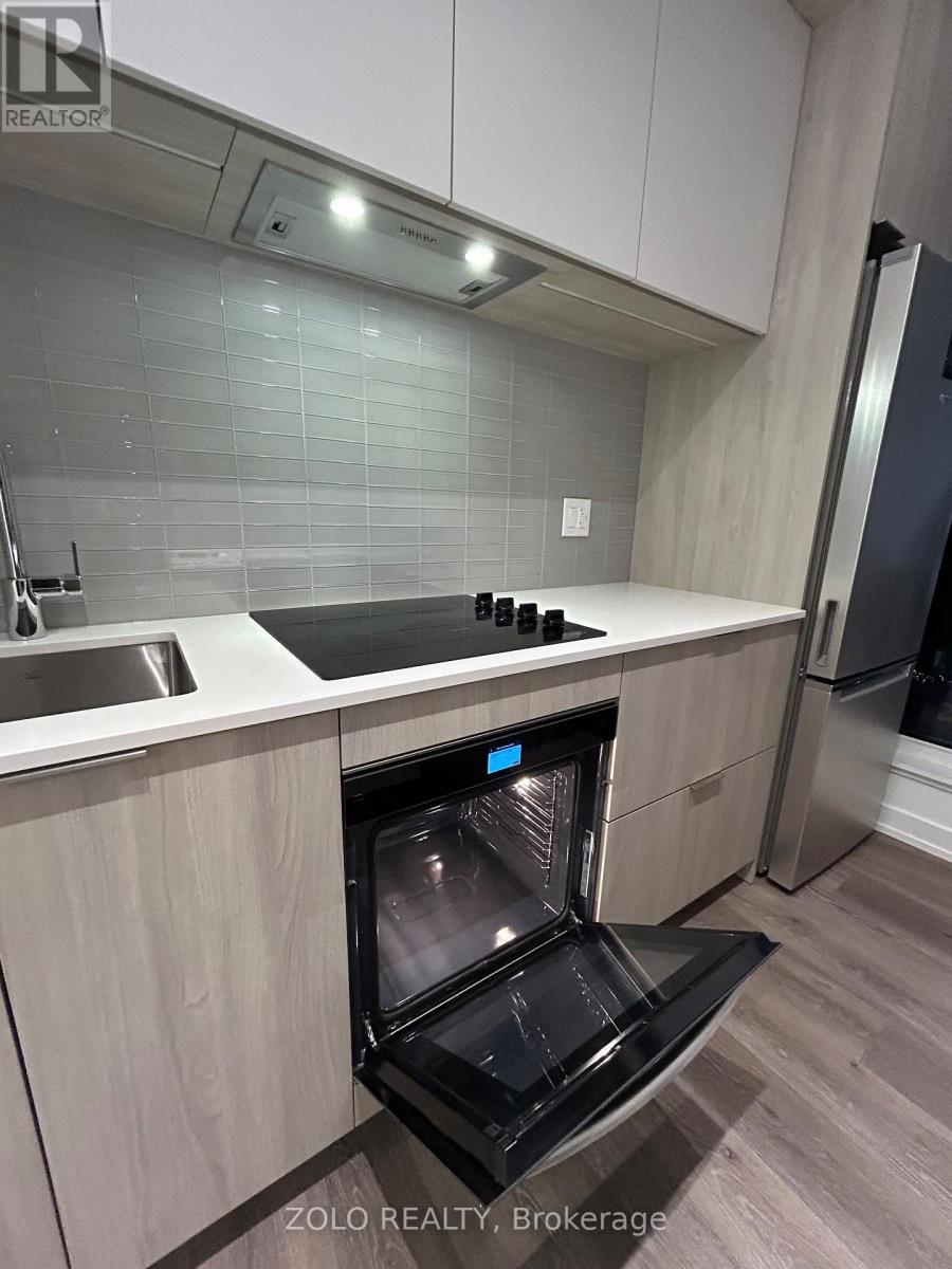 2408 - 395 Square One Drive, Mississauga, Ontario L5B 0P6 - Photo 23 - W12614256