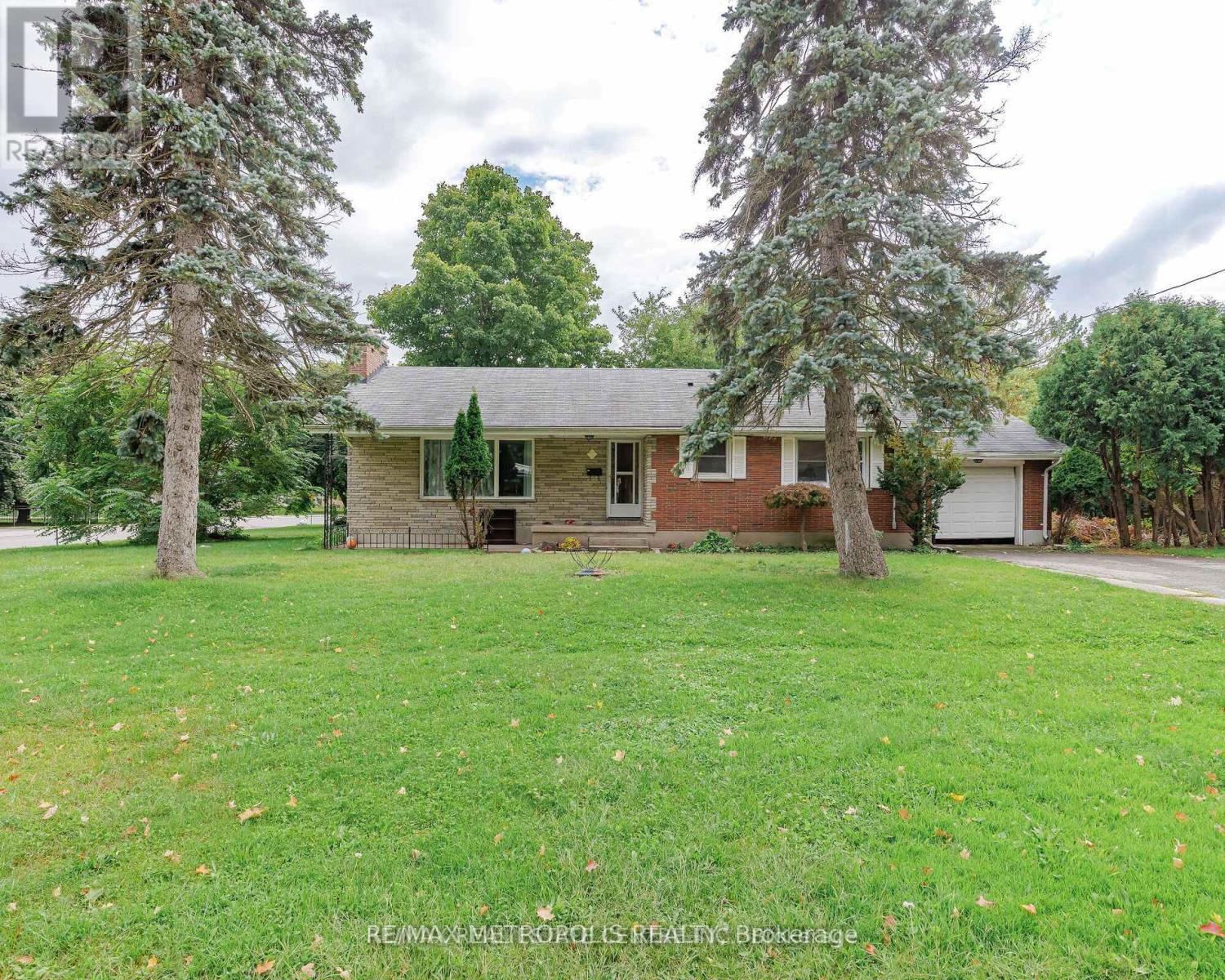 BASEMENT - 73 EDGAR DRIVE, London North, Ontario