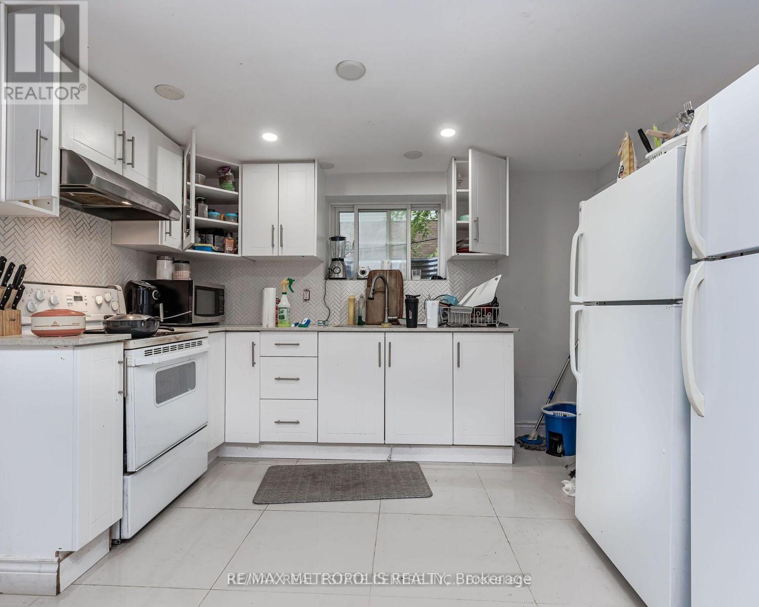 Basement - 73 Edgar Drive, London North, Ontario  N6G 1K2 - Photo 12 - X12614268