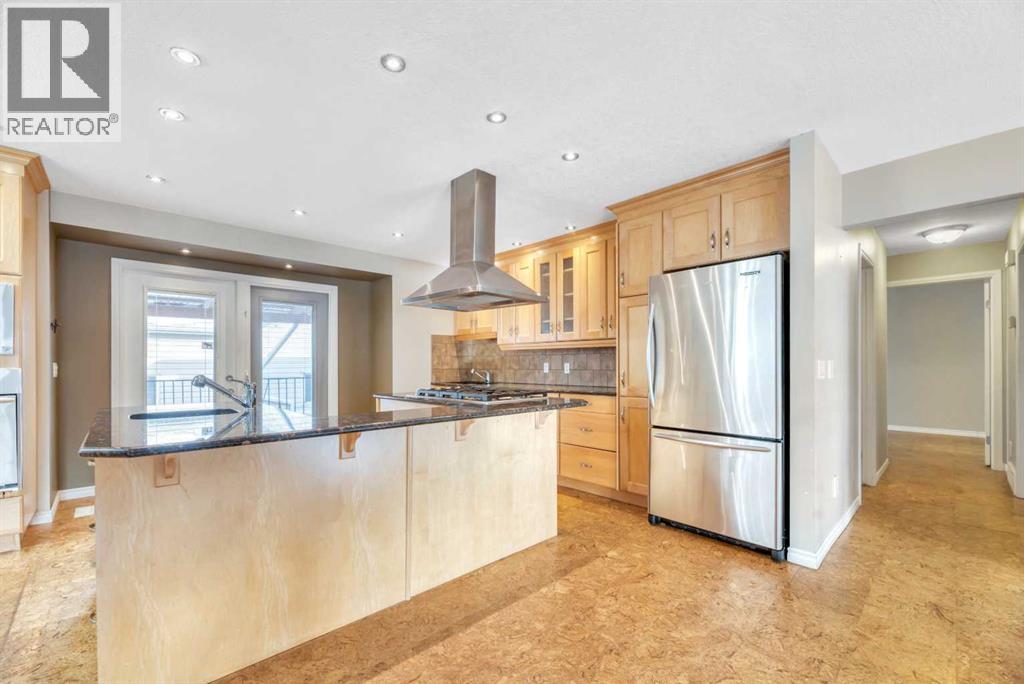 124 Deercrest Close Se, Calgary, Alberta  T2J 5T3 - Photo 9 - A2273628