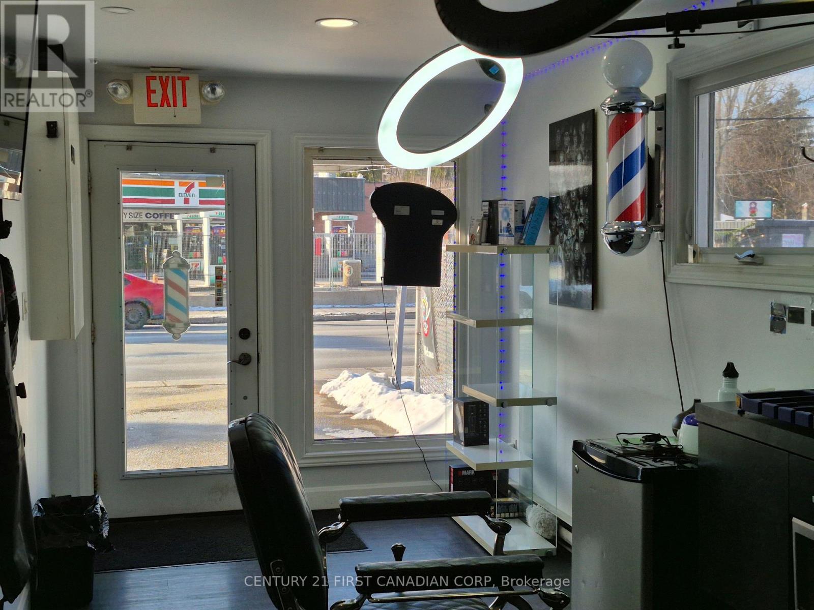 Unknown Address, ,     - Photo 4 - X12614306