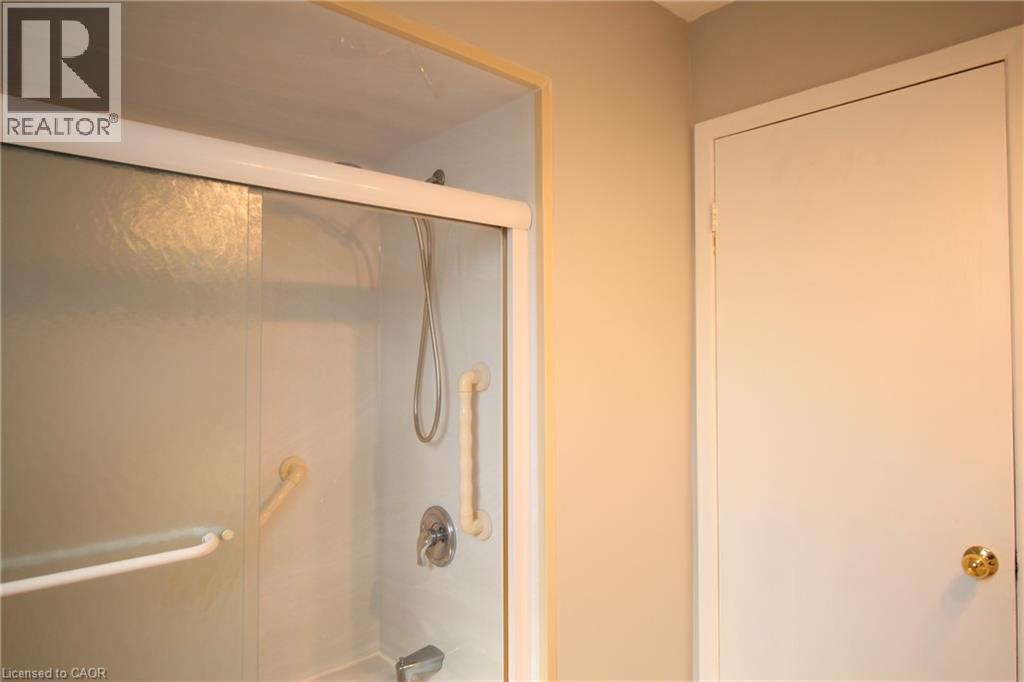 4 Purnell Drive, Hamilton, Ontario  L9C 4X9 - Photo 22 - 40793222