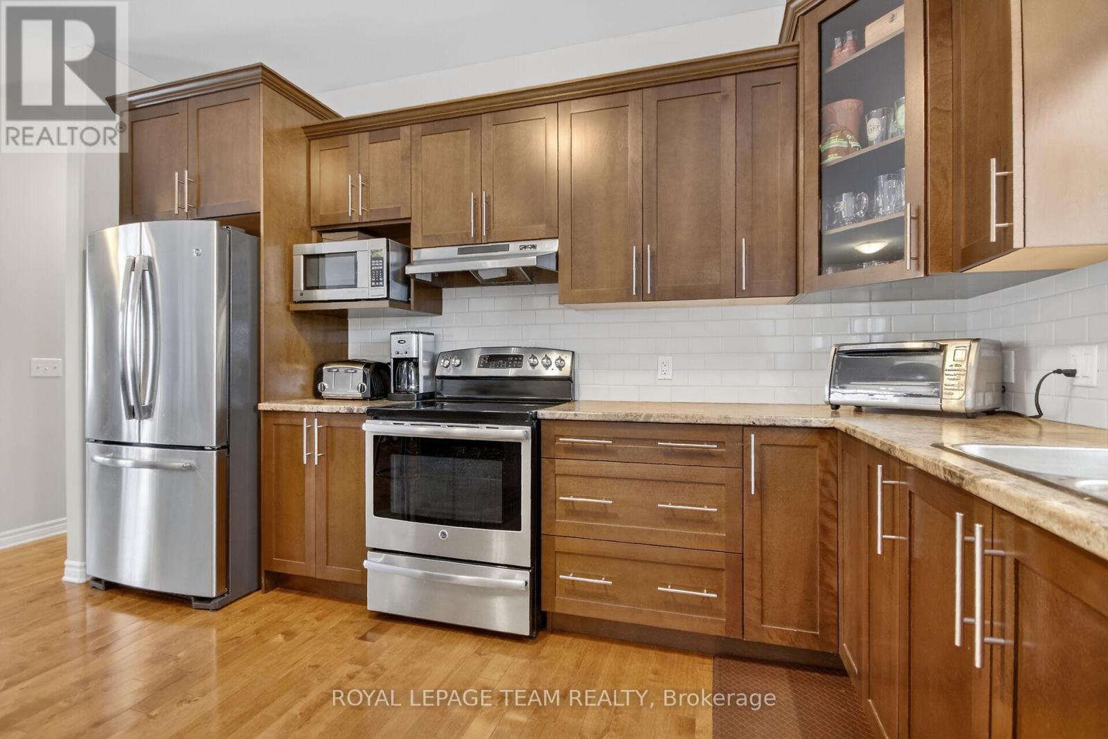 286 Dean Ridge Road, Drummond/north Elmsley, Ontario K7C 0E1 - Photo 14 - X12608852