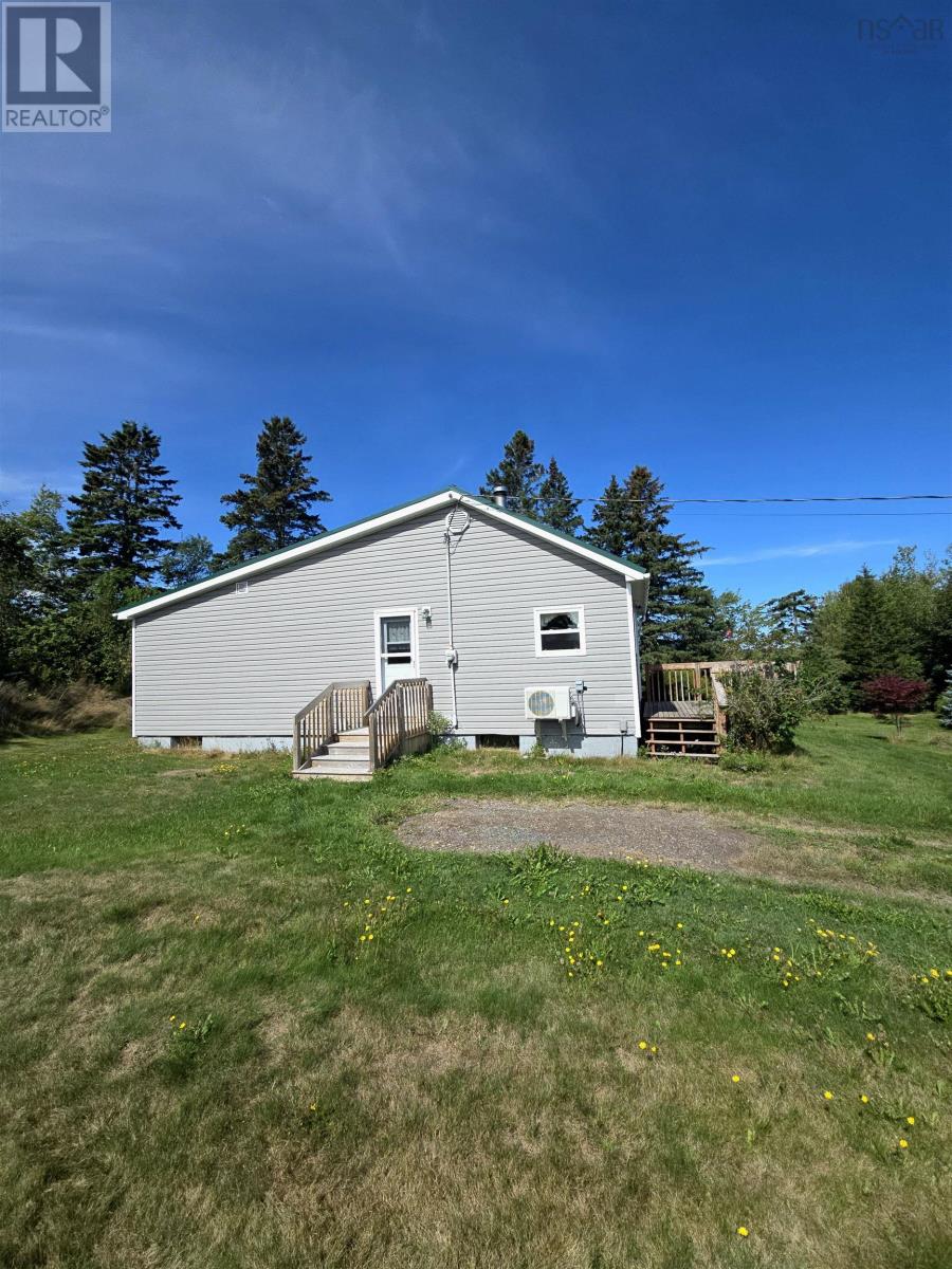 77 Bayfield Road, Afton, Nova Scotia  B0H 1A0 - Photo 3 - 202522978