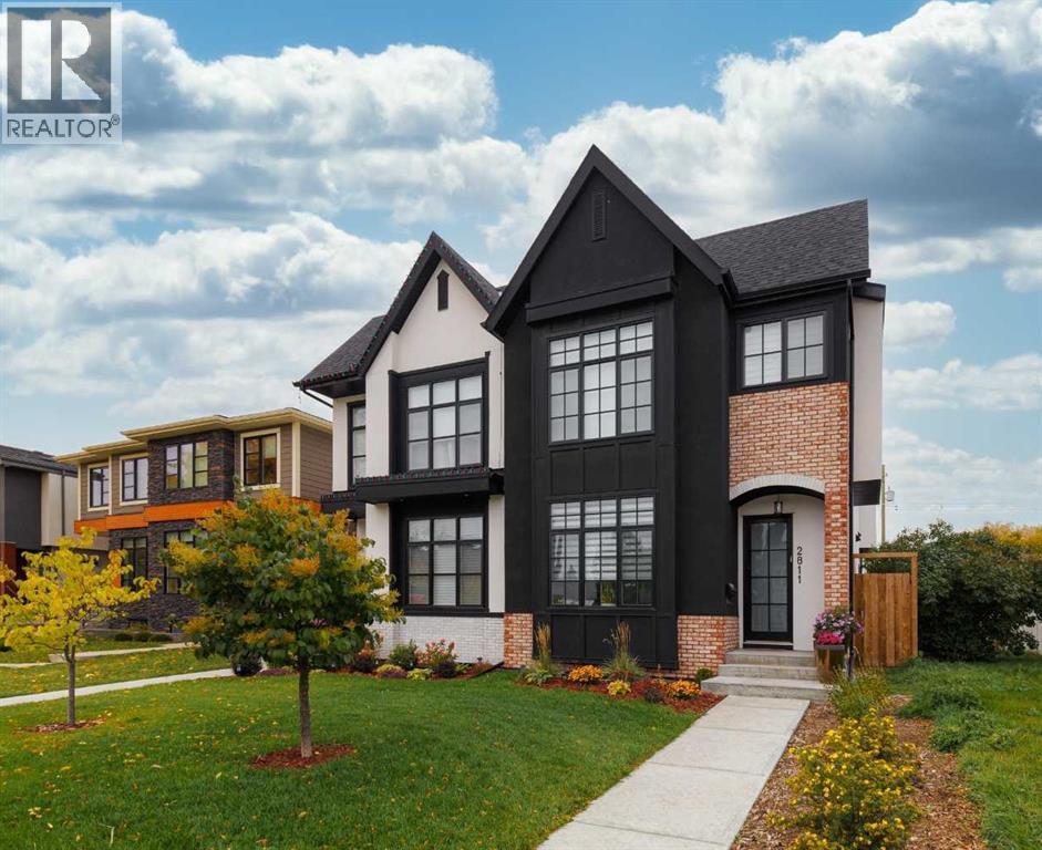 2811 25A Street SW, Calgary, Alberta
