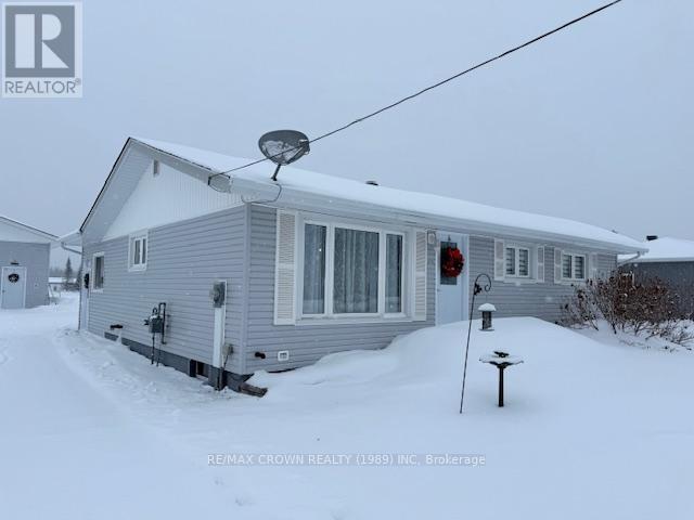 316 Government Road, Kapuskasing, Ontario  P0L 1M0 - Photo 2 - T12613960