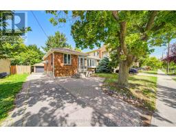 176 MCKEE AVENUE, Toronto, Ontario