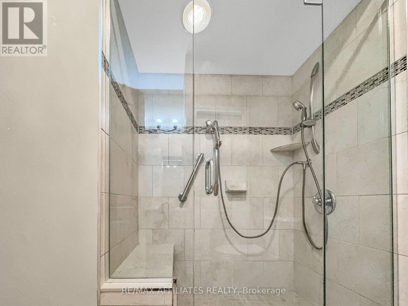 107 Sable Run Drive, Ottawa, Ontario  K2S 1W7 - Photo 24 - X12614174