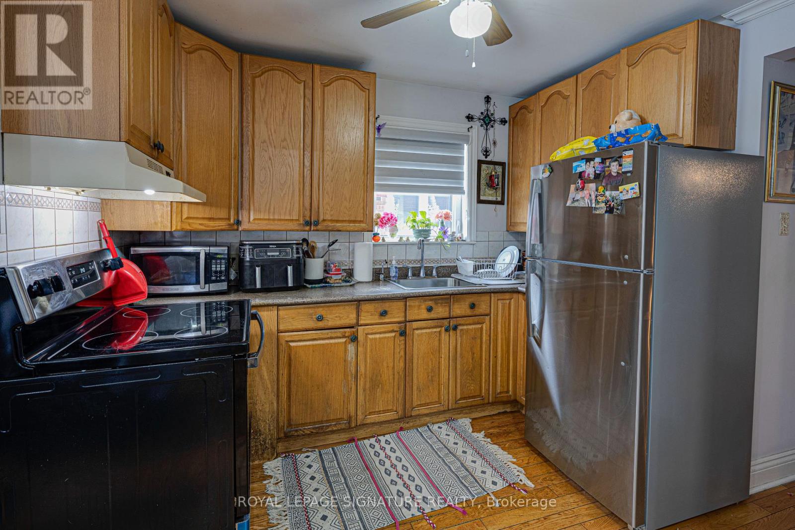 418 O' Connor Drive, Toronto, Ontario  M4J 2W3 - Photo 3 - E12614316