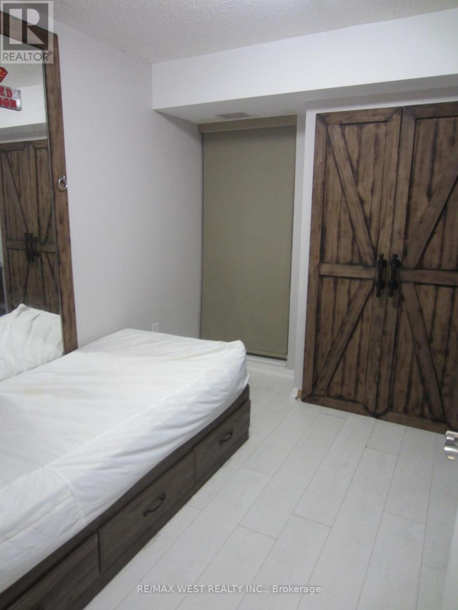 1113 - 830 Lawrence Avenue W, Toronto, Ontario  M6A 0B6 - Photo 13 - W12594888