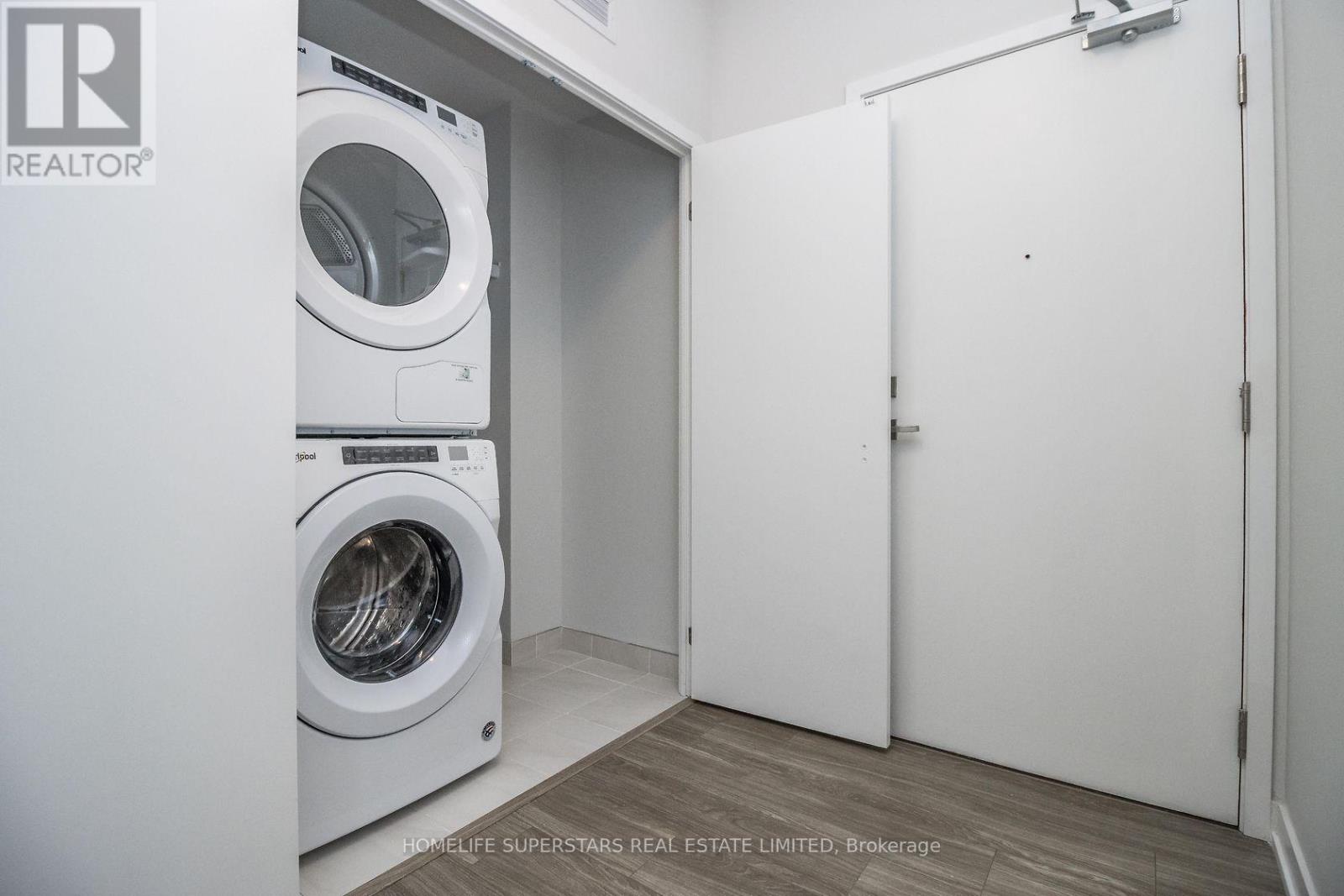 2712 - 4055 Parkside Village Drive, Mississauga, Ontario  L5B 0K8 - Photo 31 - W12610728