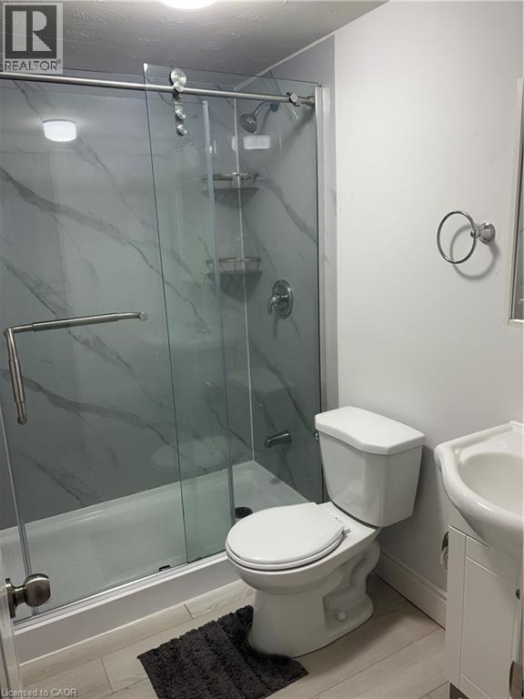 683 Seventh Avenue, Hamilton, Ontario L8V 1Z1 - Photo 2 - 40793016