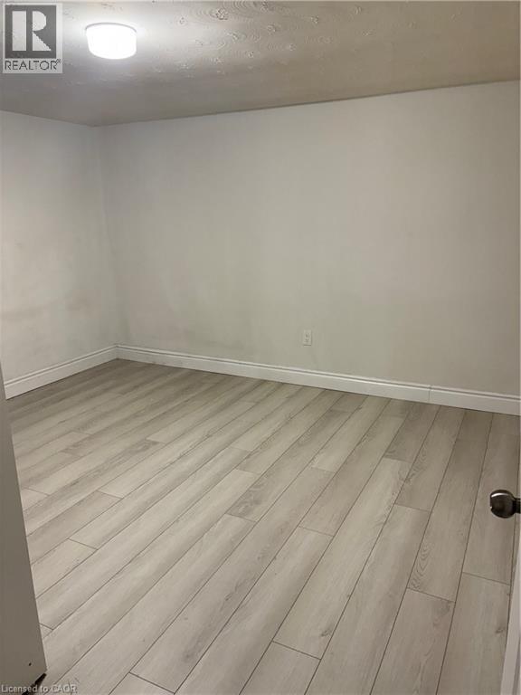 683 Seventh Avenue, Hamilton, Ontario L8V 1Z1 - Photo 4 - 40793016