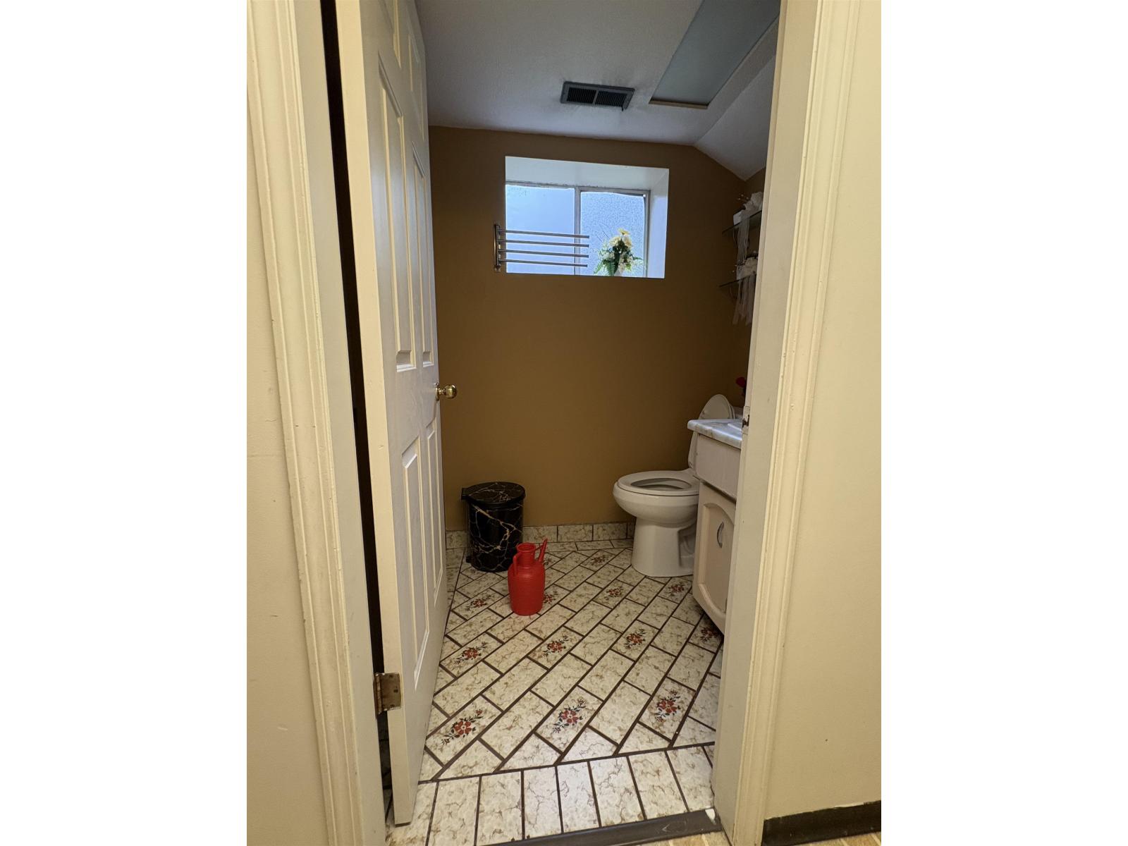 32469 Emerald Avenue, Abbotsford, British Columbia  V2T 1B4 - Photo 23 - R3072778