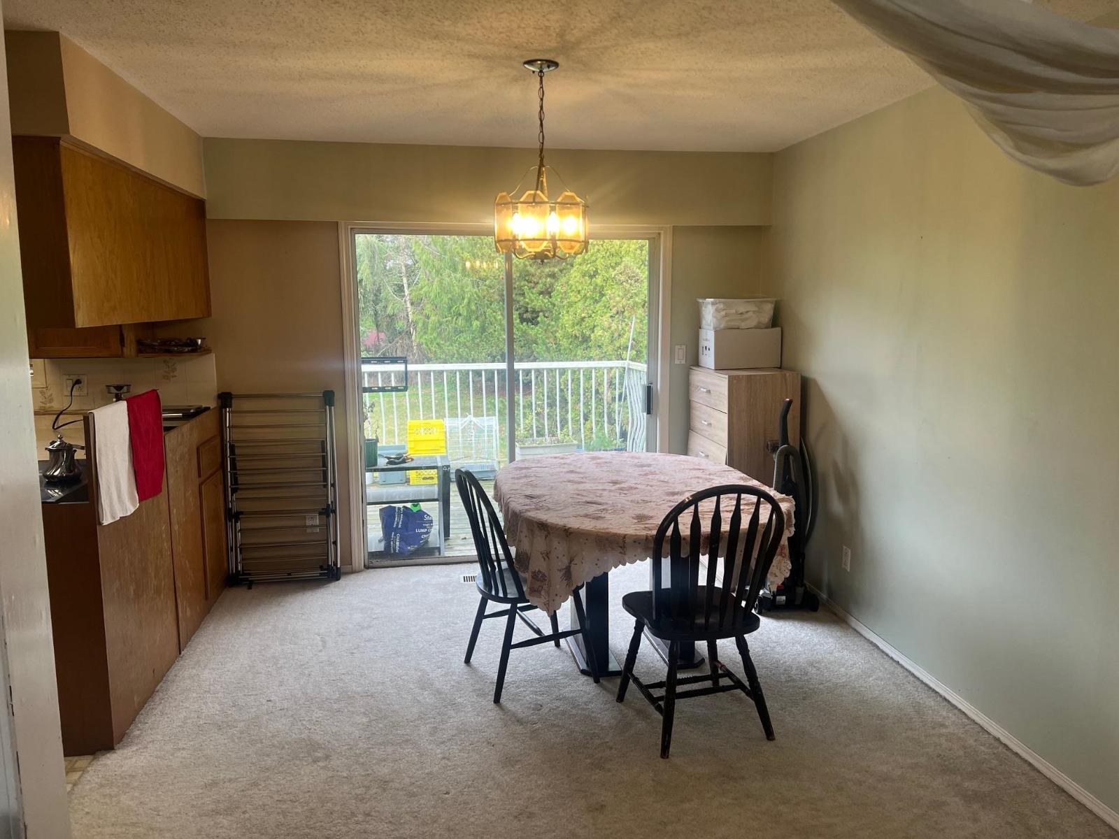 32469 Emerald Avenue, Abbotsford, British Columbia  V2T 1B4 - Photo 4 - R3072778