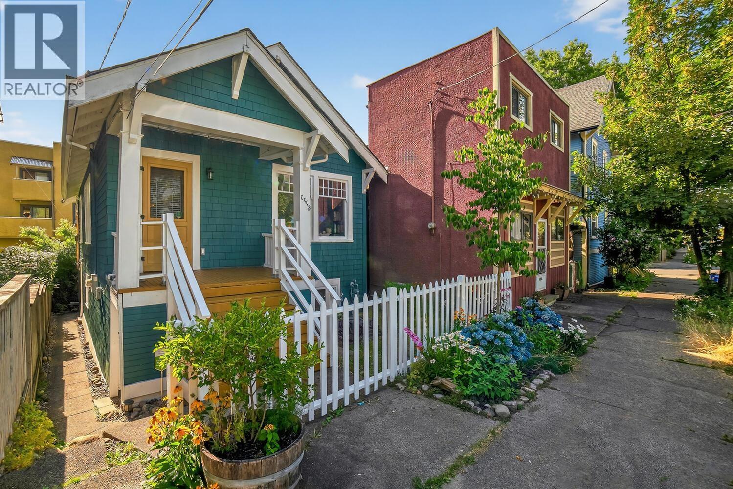 1113 Mclean Drive, Vancouver, British Columbia  V5L 3N5 - Photo 2 - R3055539