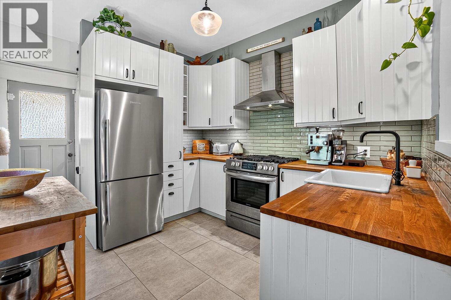 1113 Mclean Drive, Vancouver, British Columbia  V5L 3N5 - Photo 7 - R3055539