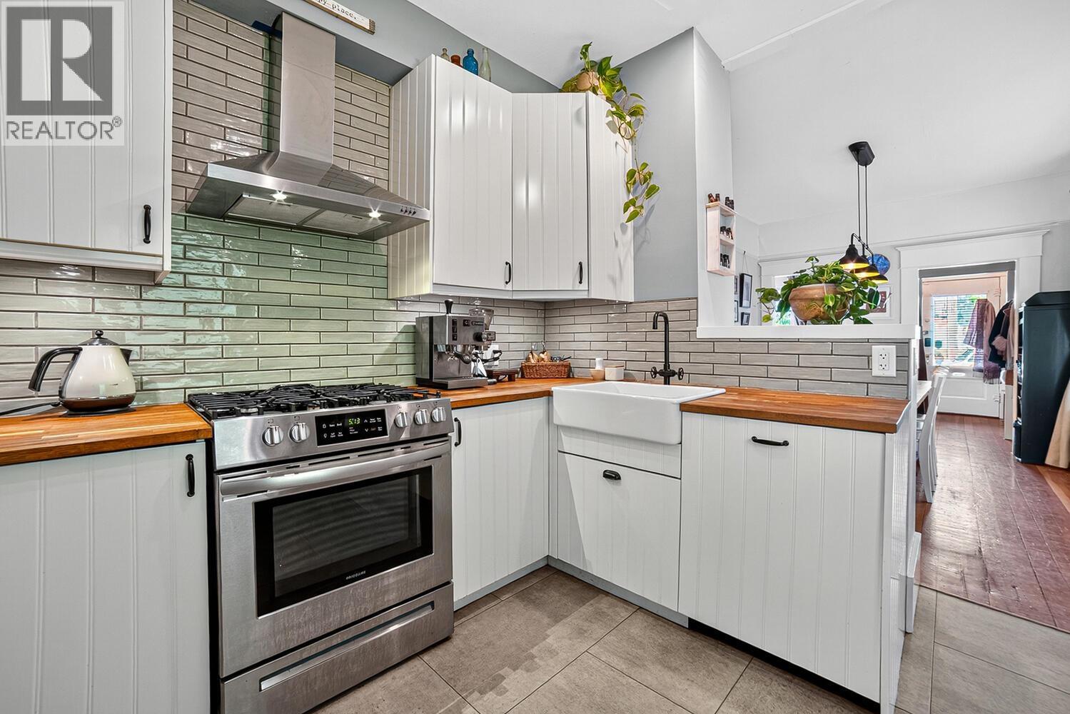 1113 Mclean Drive, Vancouver, British Columbia  V5L 3N5 - Photo 8 - R3055539