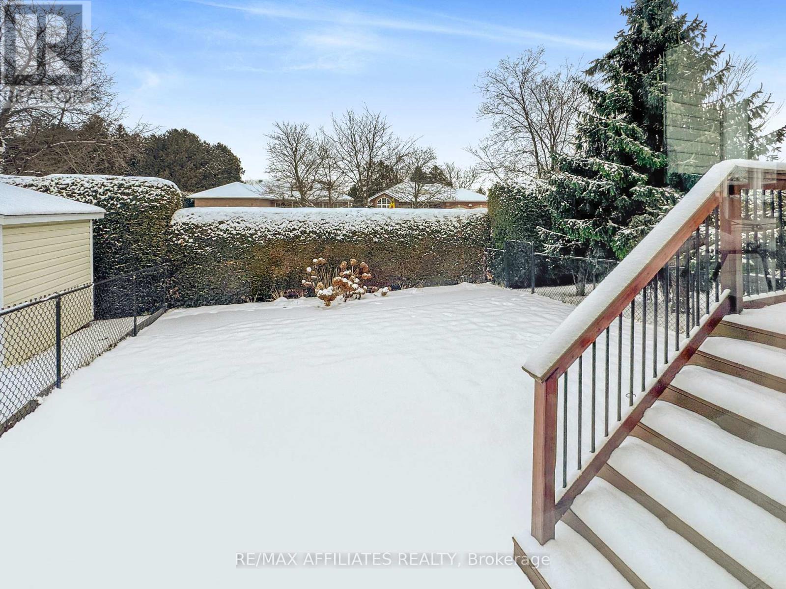 107 Sable Run Drive, Ottawa, Ontario  K2S 1W7 - Photo 36 - X12614174