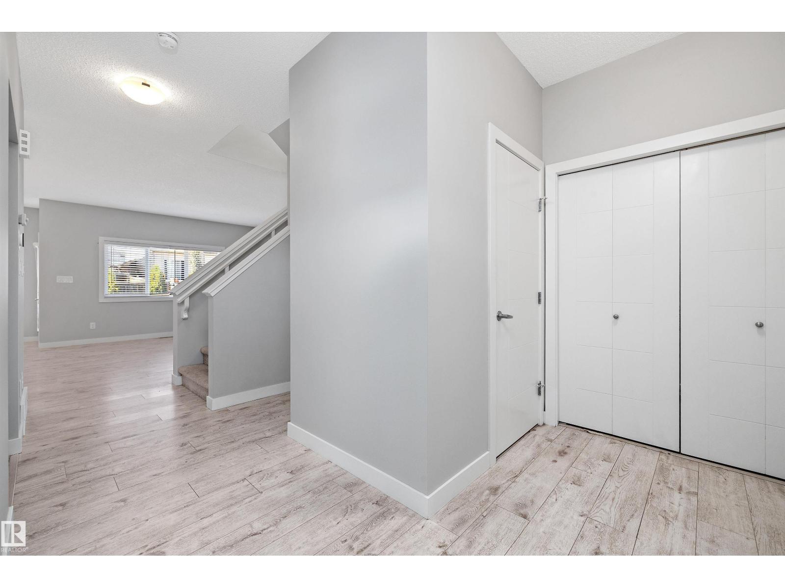 7310 Edgemont Wy Nw, Edmonton, Alberta  T6M 0S1 - Photo 5 - E4467742