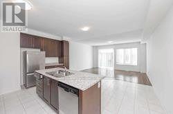 33 Adventura Road, Brampton, Ontario  L7A 5A7 - Photo 9 - W12608530