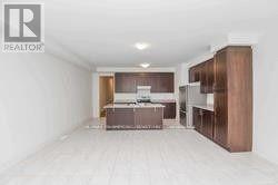 33 Adventura Road, Brampton, Ontario  L7A 5A7 - Photo 11 - W12608530