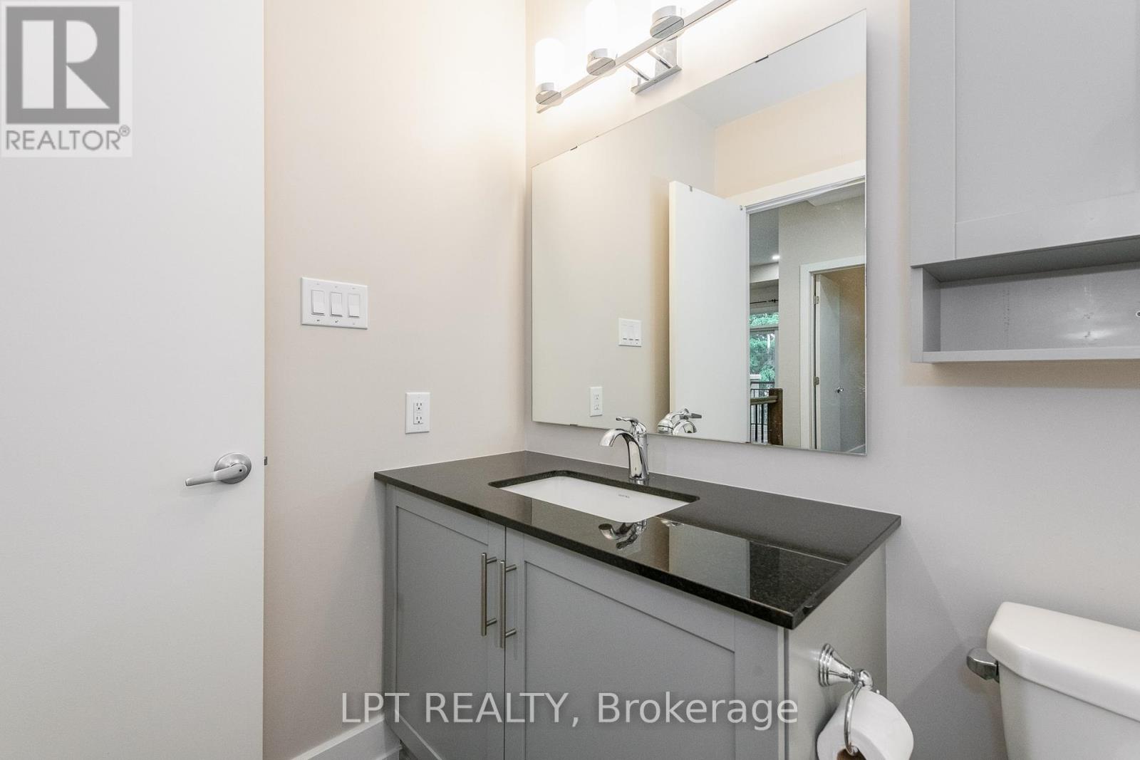 10 - 57 Bergeron Private, Ottawa, Ontario  K1C 0C2 - Photo 24 - X12614332