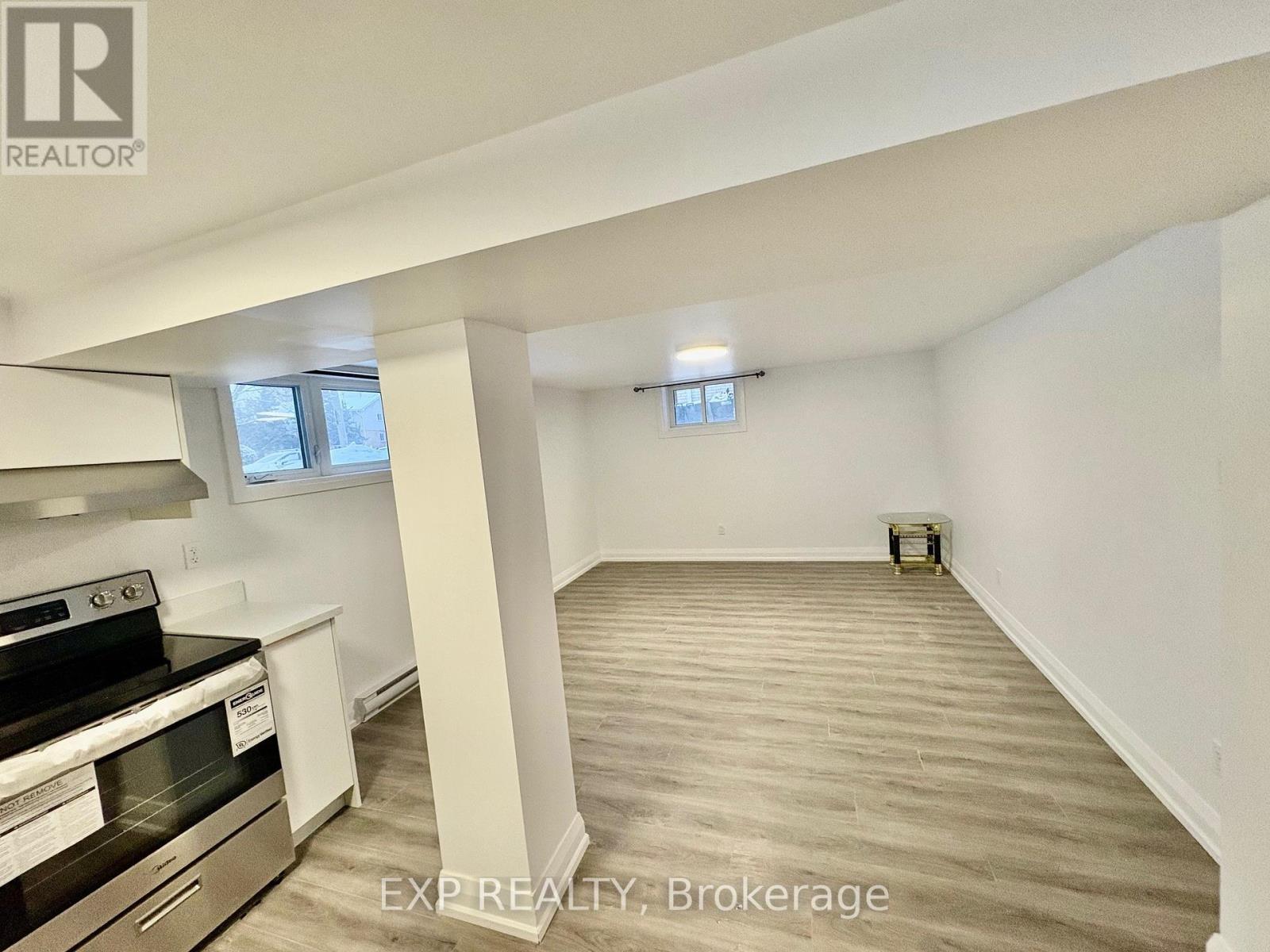 3 - 1436 Bellamy Street, Ottawa, Ontario  K2C 1S3 - Photo 3 - X12614358