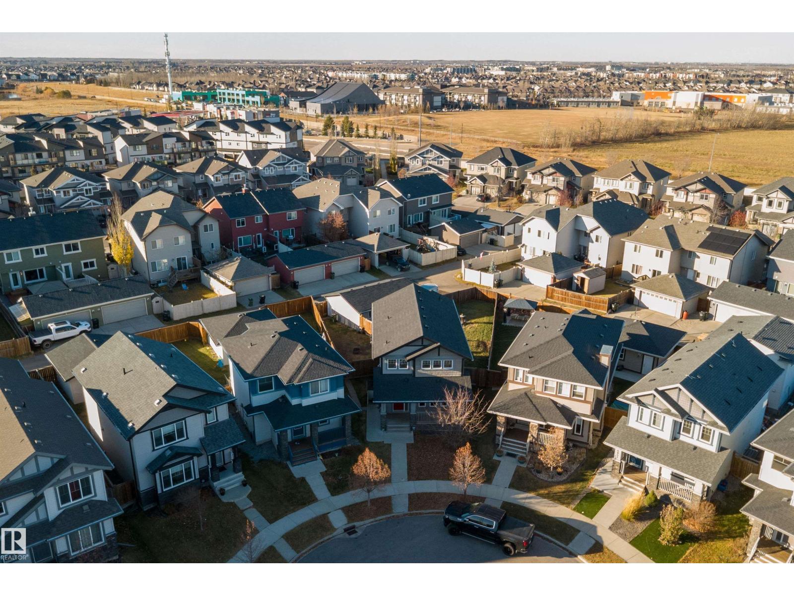 1104 161 St Sw, Edmonton, Alberta  T6W 2H6 - Photo 4 - E4459536