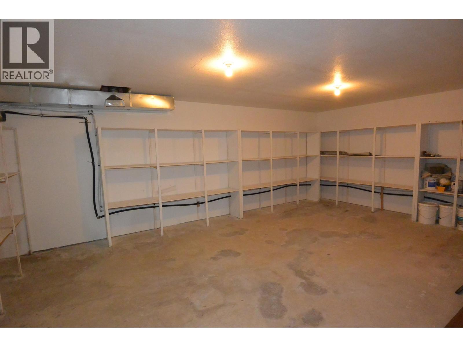 2081 Winter Avenue, Houston, British Columbia  V0J 1Z2 - Photo 24 - C8074433