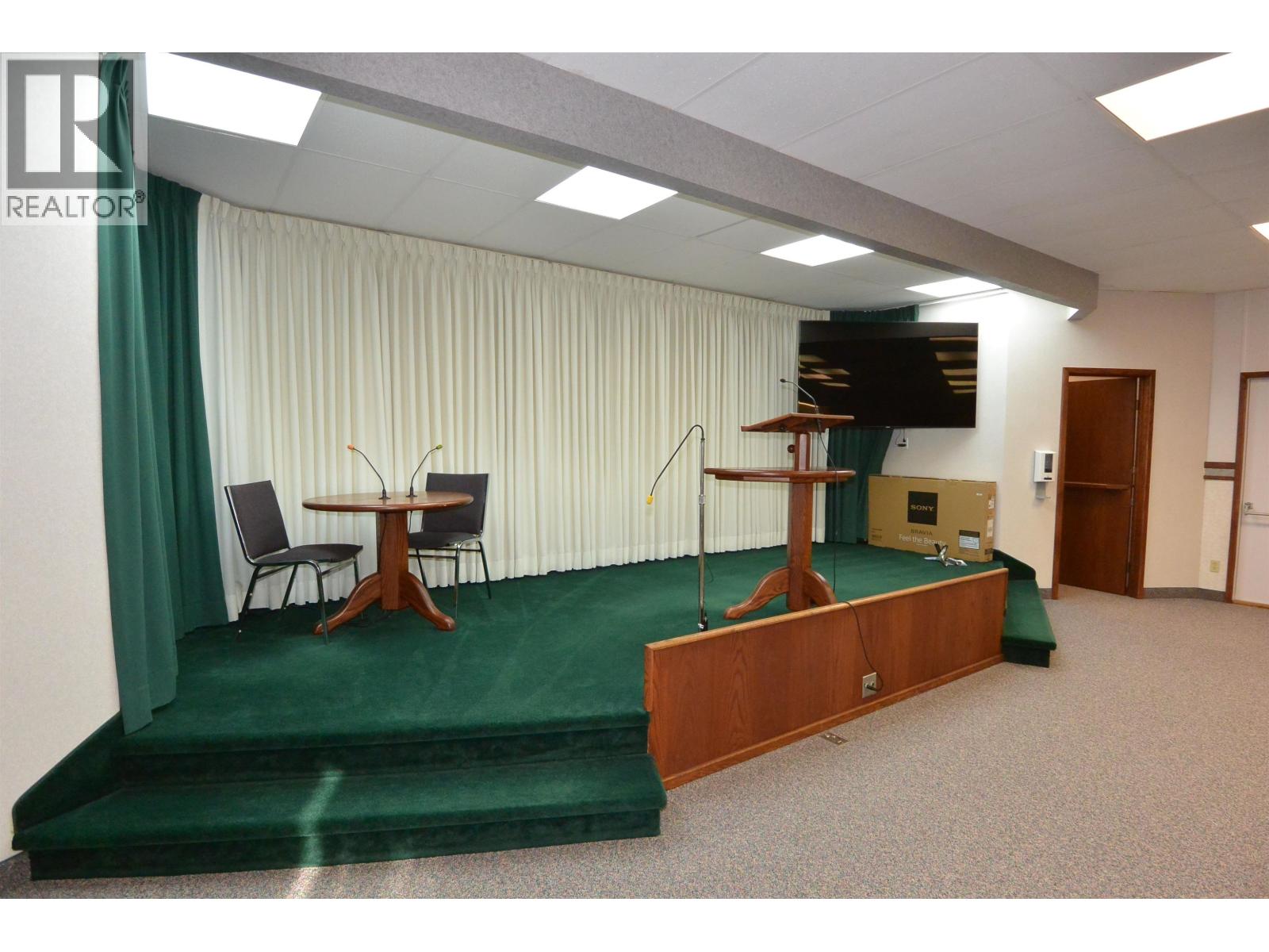 2081 Winter Avenue, Houston, British Columbia  V0J 1Z2 - Photo 10 - C8074433