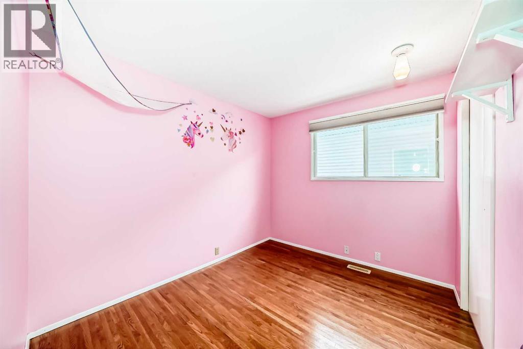 131 Bracewood Road Sw, Calgary, Alberta  T2W 3B9 - Photo 21 - A2273773