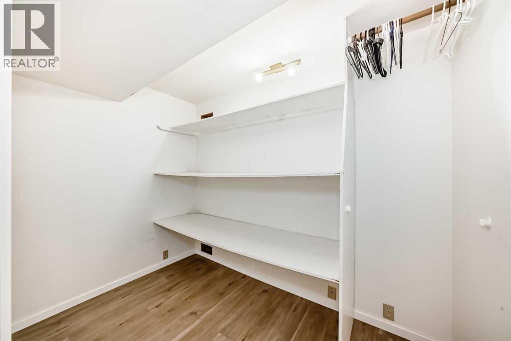 131 Bracewood Road Sw, Calgary, Alberta  T2W 3B9 - Photo 30 - A2273773