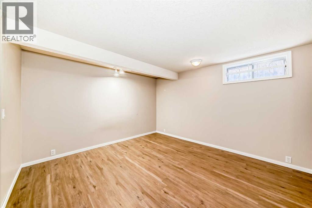 131 Bracewood Road Sw, Calgary, Alberta  T2W 3B9 - Photo 27 - A2273773