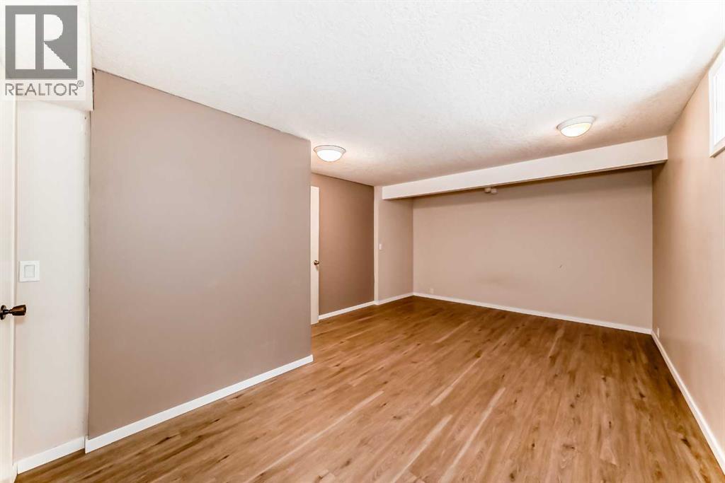 131 Bracewood Road Sw, Calgary, Alberta  T2W 3B9 - Photo 29 - A2273773