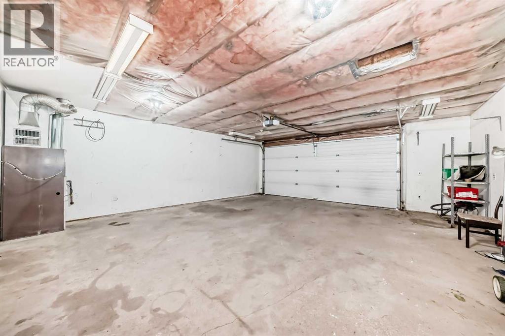 131 Bracewood Road Sw, Calgary, Alberta  T2W 3B9 - Photo 36 - A2273773