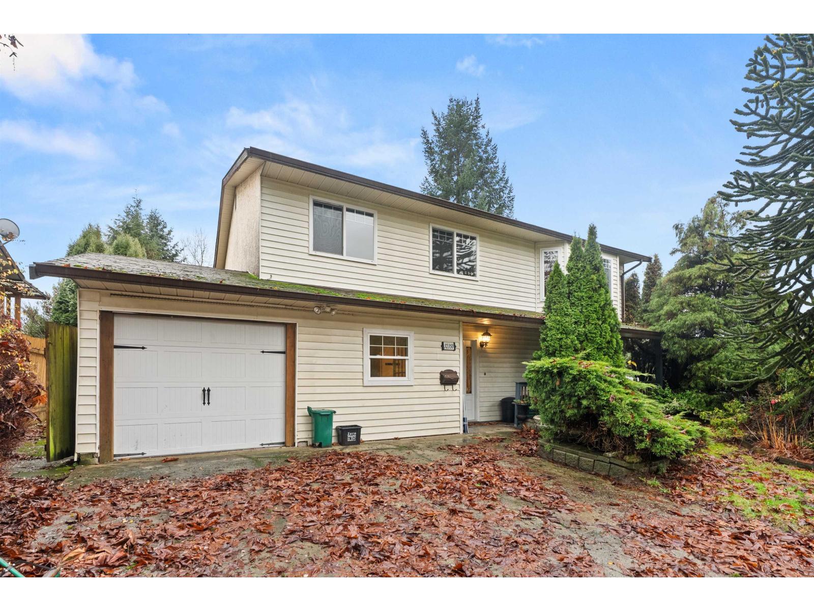 32350 Beaver Drive, Mission, British Columbia  V2V 5V4 - Photo 1 - R3071152