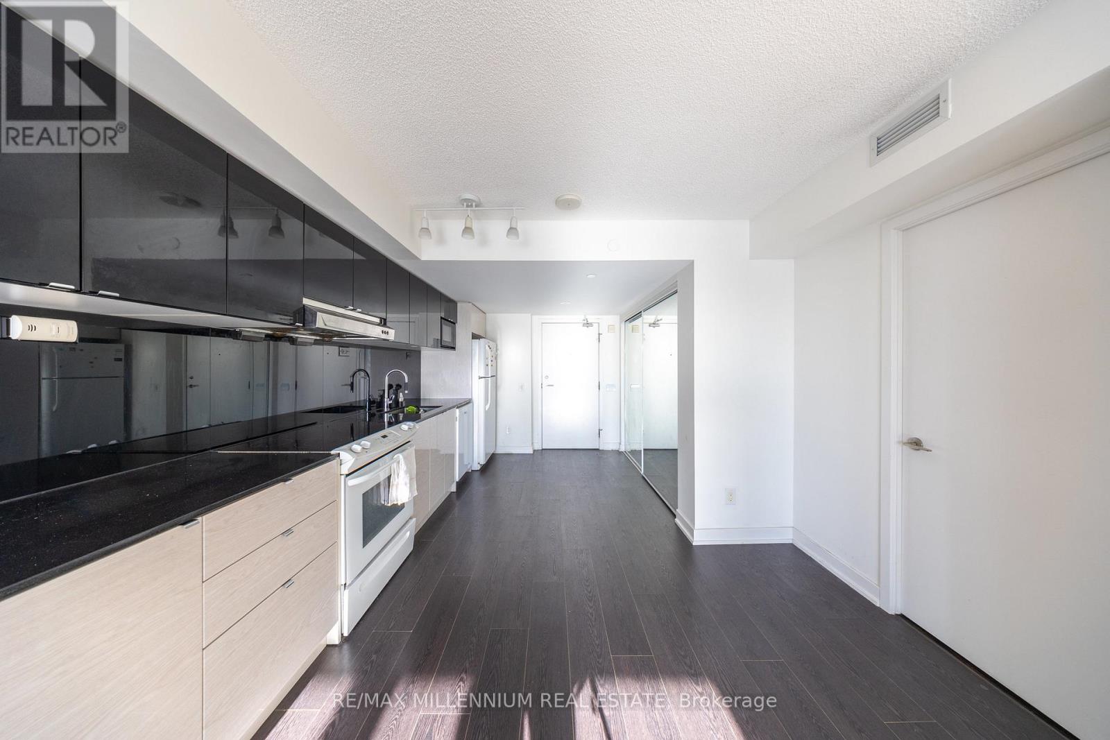 801 - 72 Esther Shiner Boulevard, Toronto, Ontario  M2K 0C4 - Photo 8 - C12614340