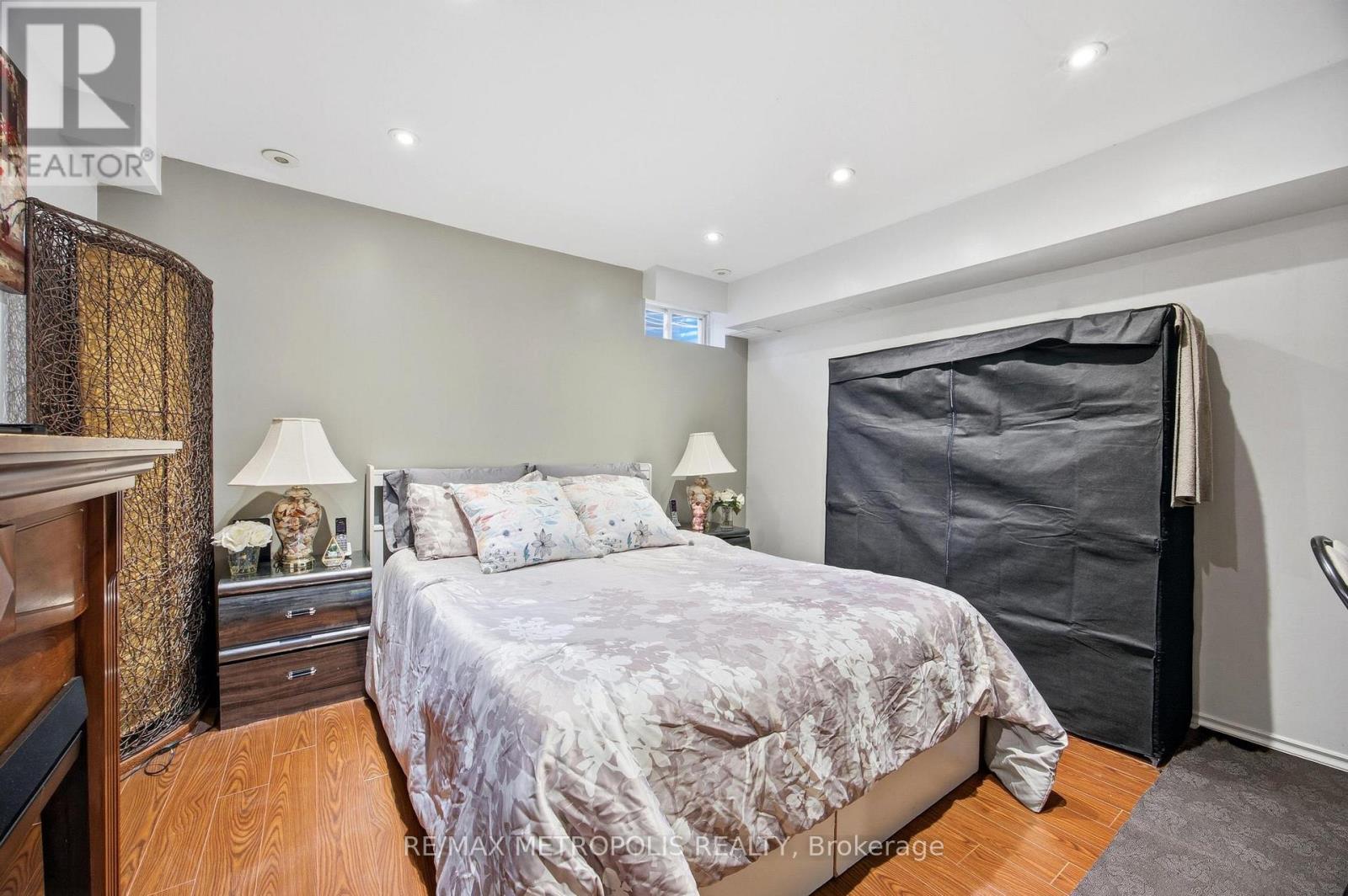 40 - 21 Replin Road, Toronto, Ontario  M6A 2M8 - Photo 12 - C12614352